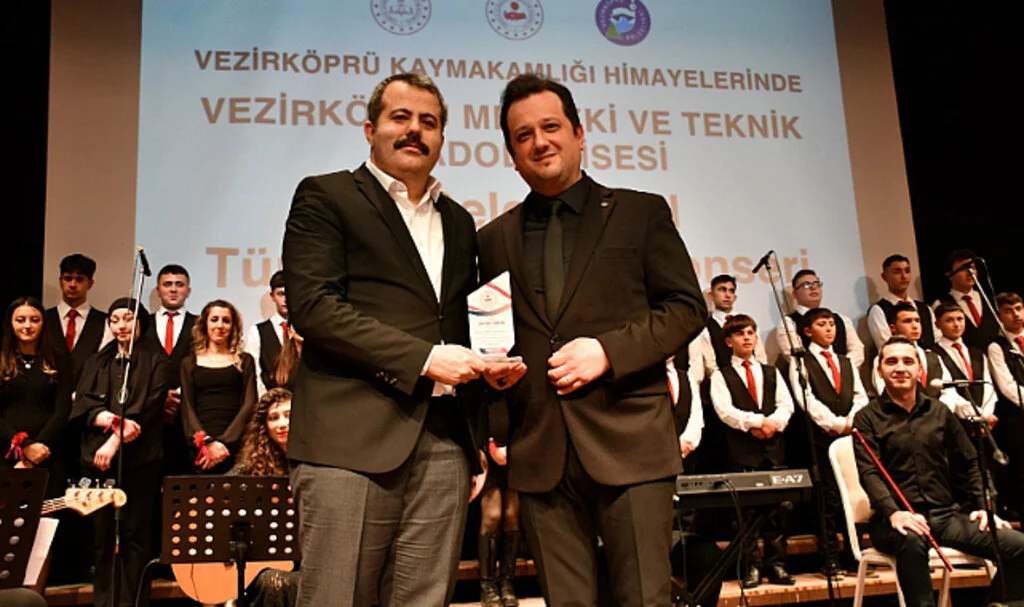 SMA hastası Sahra için konser verdiler