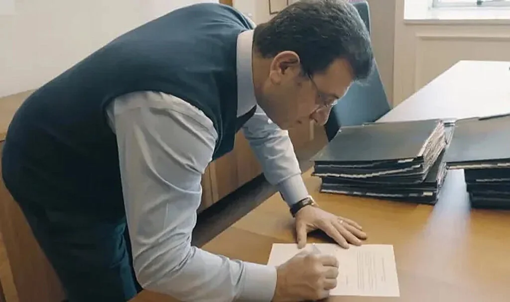 Son dakika... CHP'de ön seçim için İmamoğlu'na 116 imza