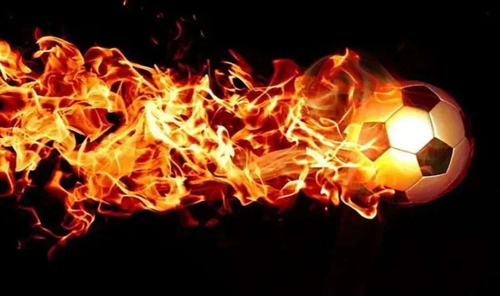 Süper Lig ekibine şok! Üç dönem transfer yasağı