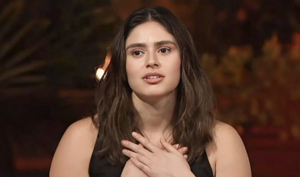 Survivor Ayşe Yüksel Neden Yok? Diskalifiye Mi Oldu?