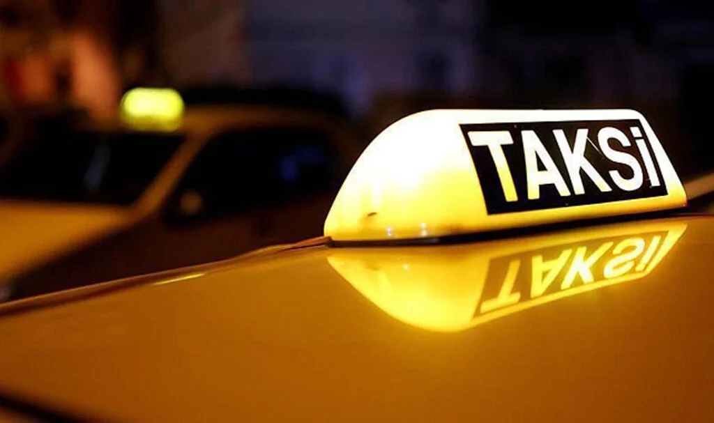Taksi ve Dolmuşlarda Kamera Zorunluluğu Uzatıldı