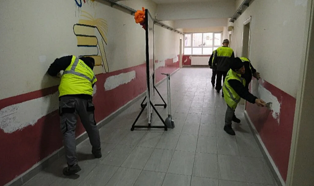 Terme’de Okullar Yenileniyor! Boya ve Tadilat Çalışmaları Tamamlandı