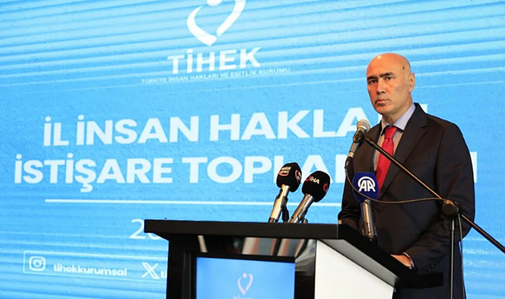 TİHEK İkinci Başkanı Samsun’da İnsan Hakları Toplantısında Konuştu