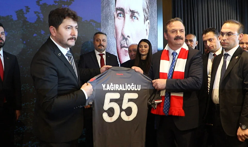 Yavuz Ağıralioğlu: "Anahtar Parti, Bir Memleket Mücadelesidir"