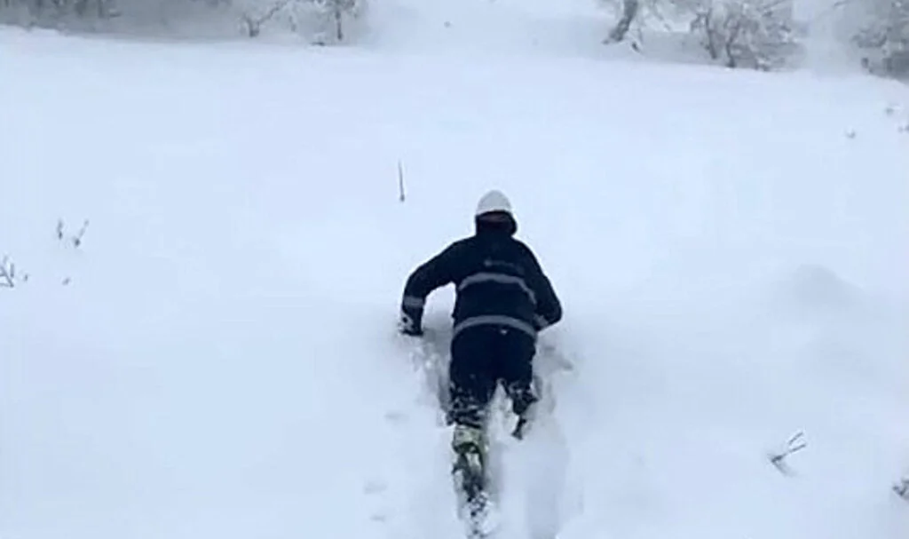 YEDAŞ Ekipleri Kışın Zorlu Hava Koşullarına Rağmen Görevde