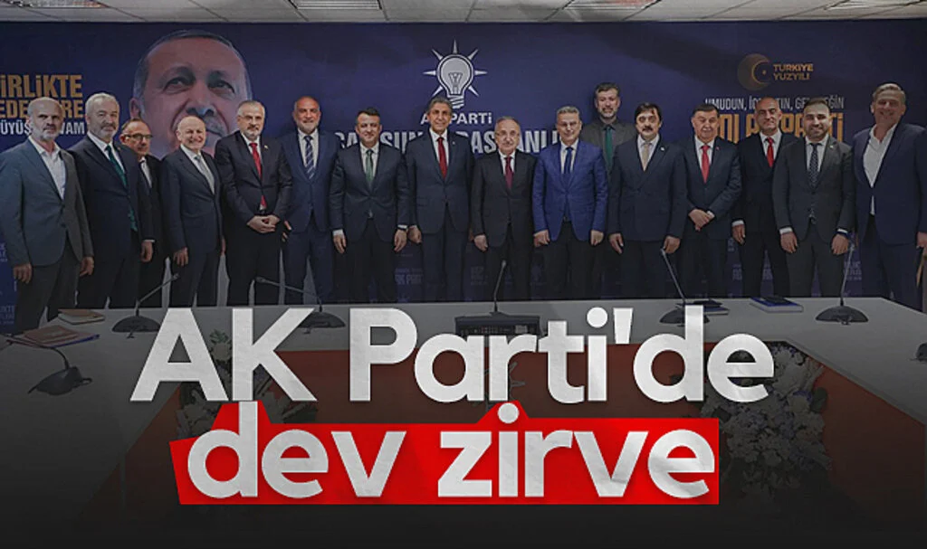 AK Parti'de dev zirve: Genel Başkan Yardımcısı Mustafa Demir Samsun’da