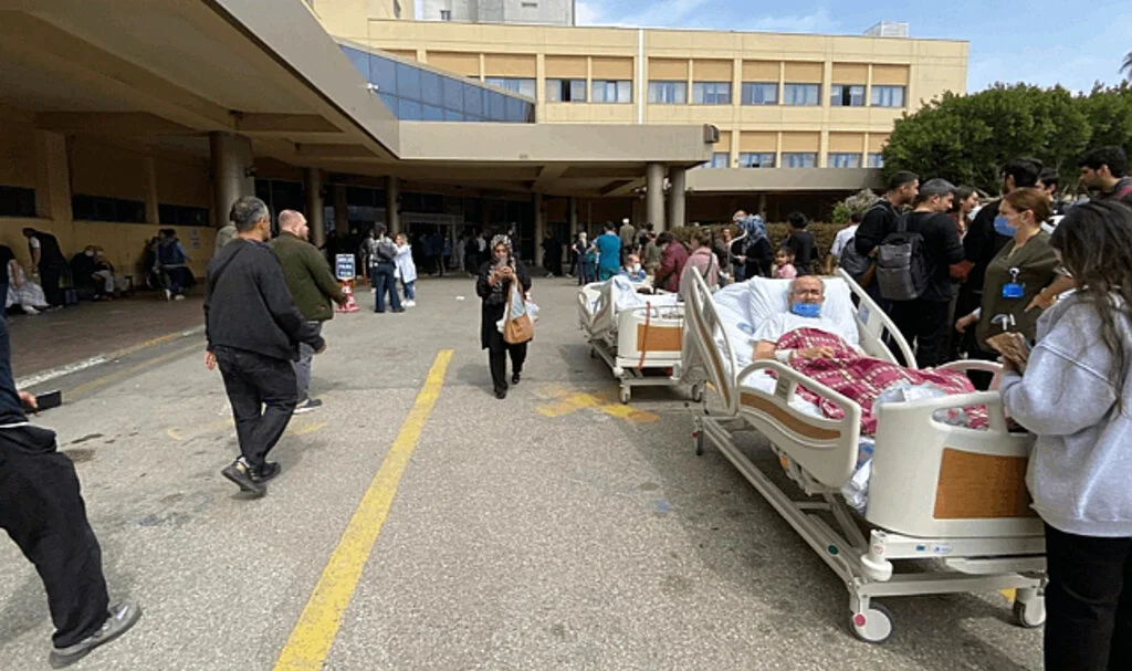Akdeniz Üniversitesi Hastanesi'nde Yangın Paniği
