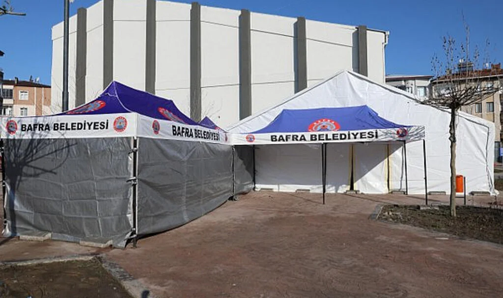 Bafra Belediyesi iftar çadırı kurdu