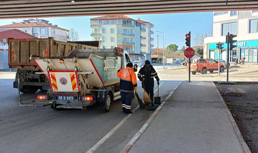Bafra’da Bayram Öncesi Temizlik Seferberliği