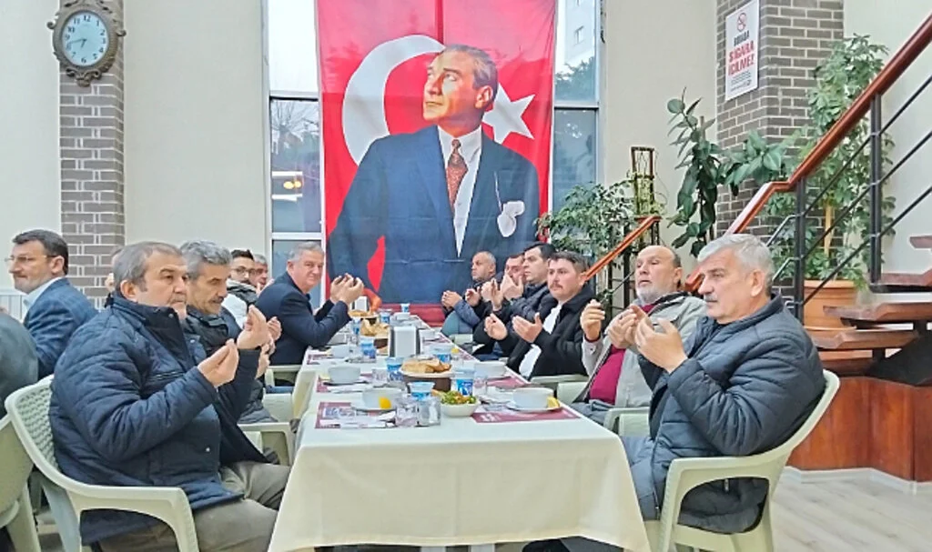 Bafra'da Çiftçiler İftar Programında Buluştu