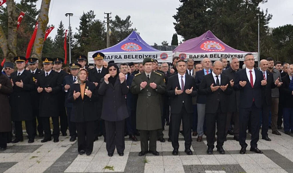 Bafra’da Şehitler İçin Anma Töreni Düzenlendi