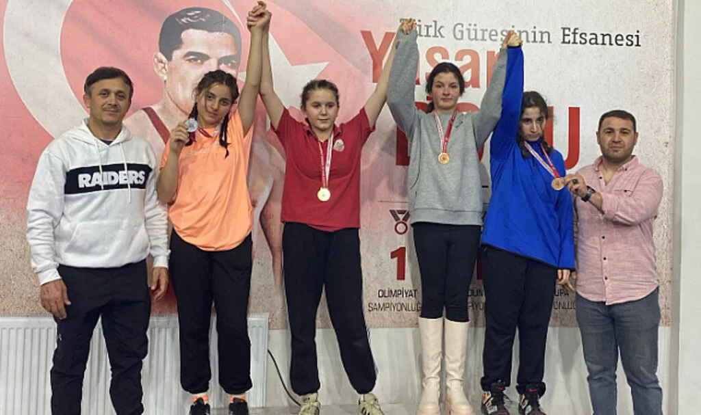 Bafralı Sporcular Türkiye Şampiyonası Yolcusu