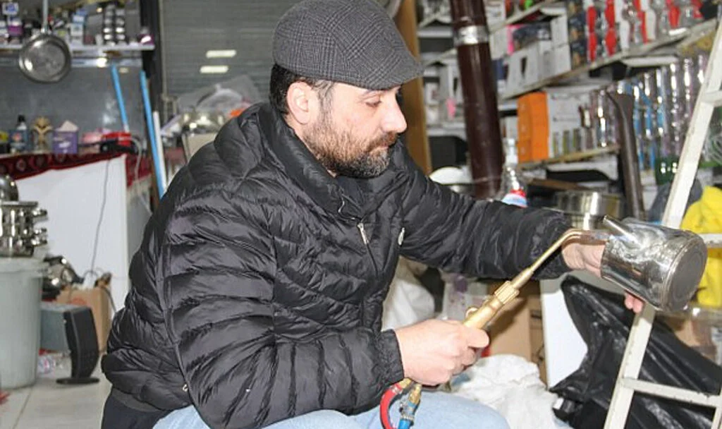 Bakırcı Esnafı Dertli: Bizden Sonra Bu Meslek Biter