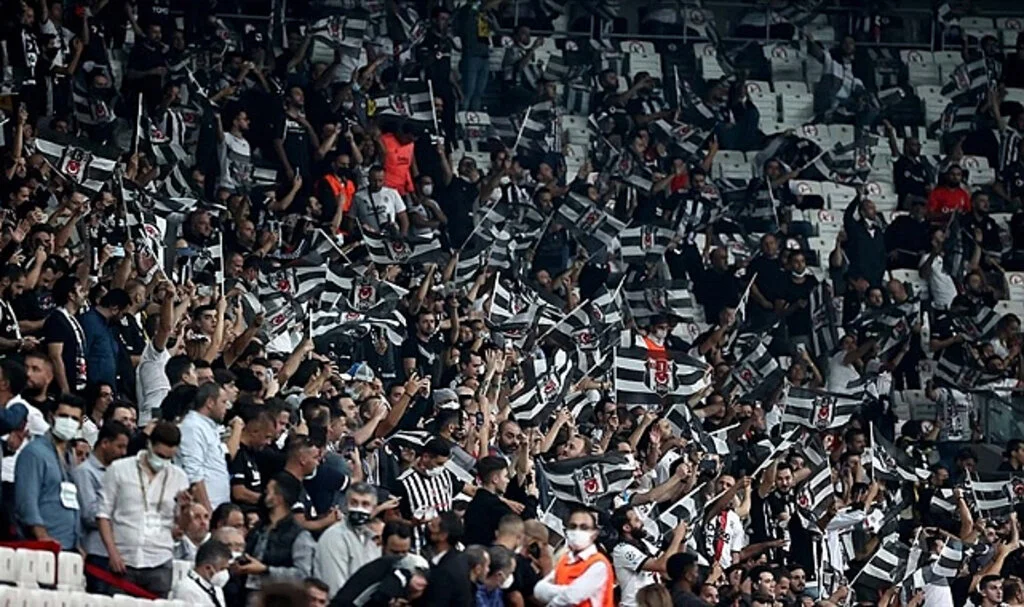 Beşiktaş 122. Yılını Kutluyor! Tarihinde Öne Çıkan Başarılar