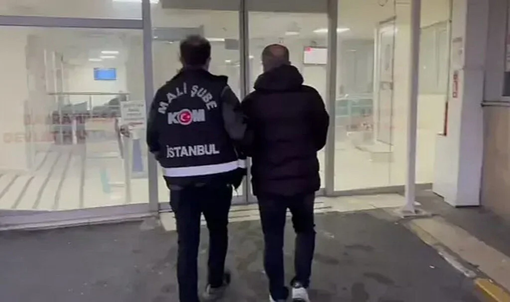 Borsa Manipülasyonu Soruşturmasında 12 Kişi Tutuklandı
