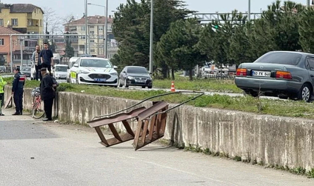 Çarşamba’da Kavşakta Kaza! 1 Kişi Yaralandı
