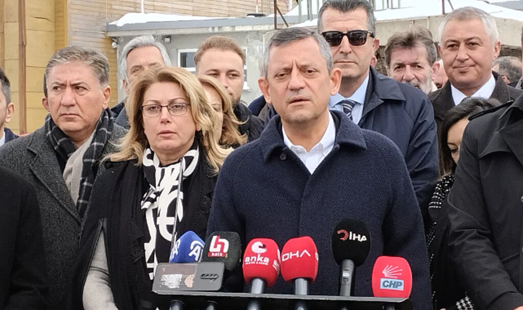 CHP Lideri Özgür Özel: Kartalkaya Yangınının Takipçisiyiz