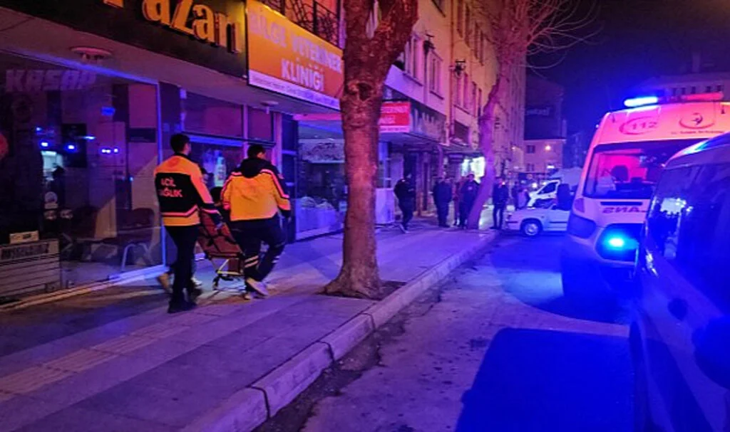 Çorum’da Şok Olay! Arkadaşının Evine Gitti, Silahla Yaraladı