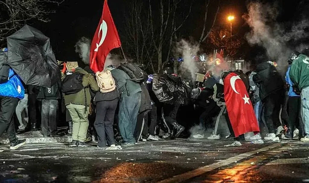 Erdoğan’a Hakaret Eden 41 Kişi Gözaltına Alındı