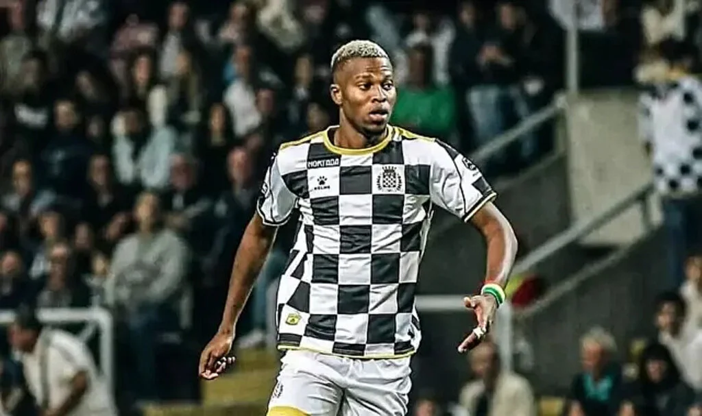 Fenerbahçe, Dev Orta Sahaya Göz Dikti! Camara İçin İlk Temas Kuruldu