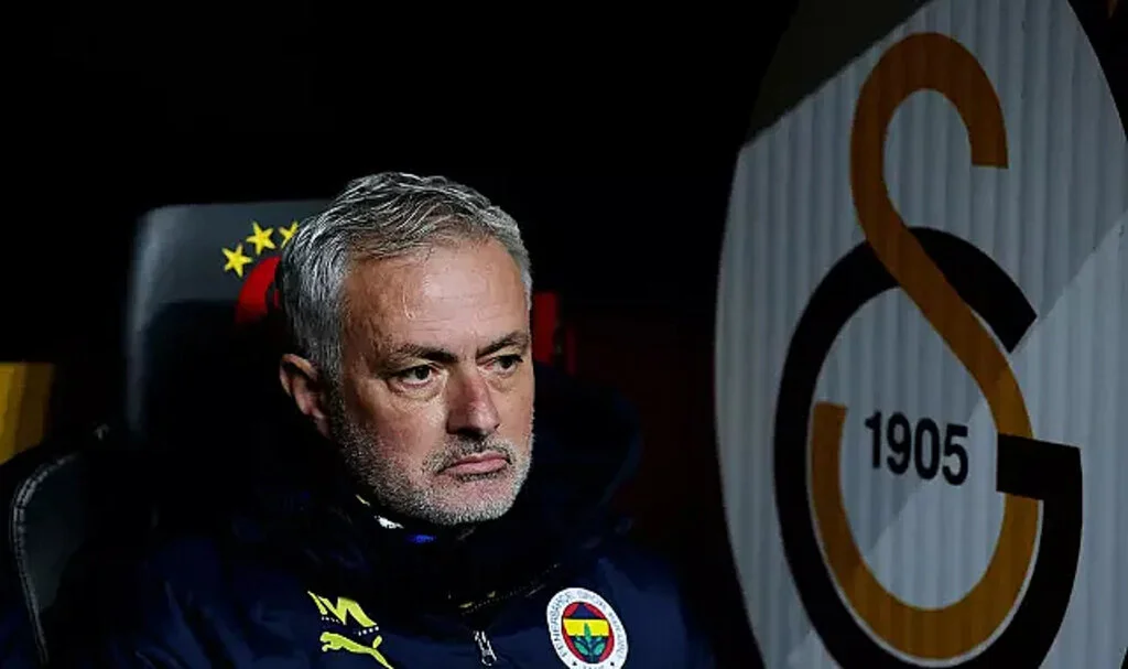 Galatasaray'dan TFF'ye resmi Mourinho başvurusu!