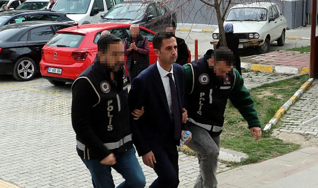 Gelendost Belediye Başkanı Tutuklandı