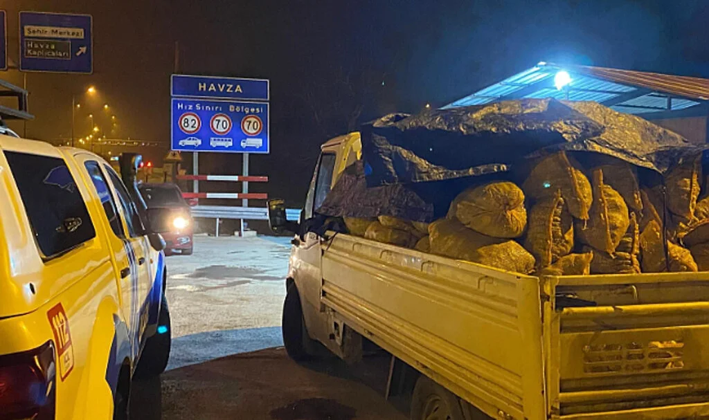 Havza'da 3,5 Ton Kaçak Midye Ele Geçirildi