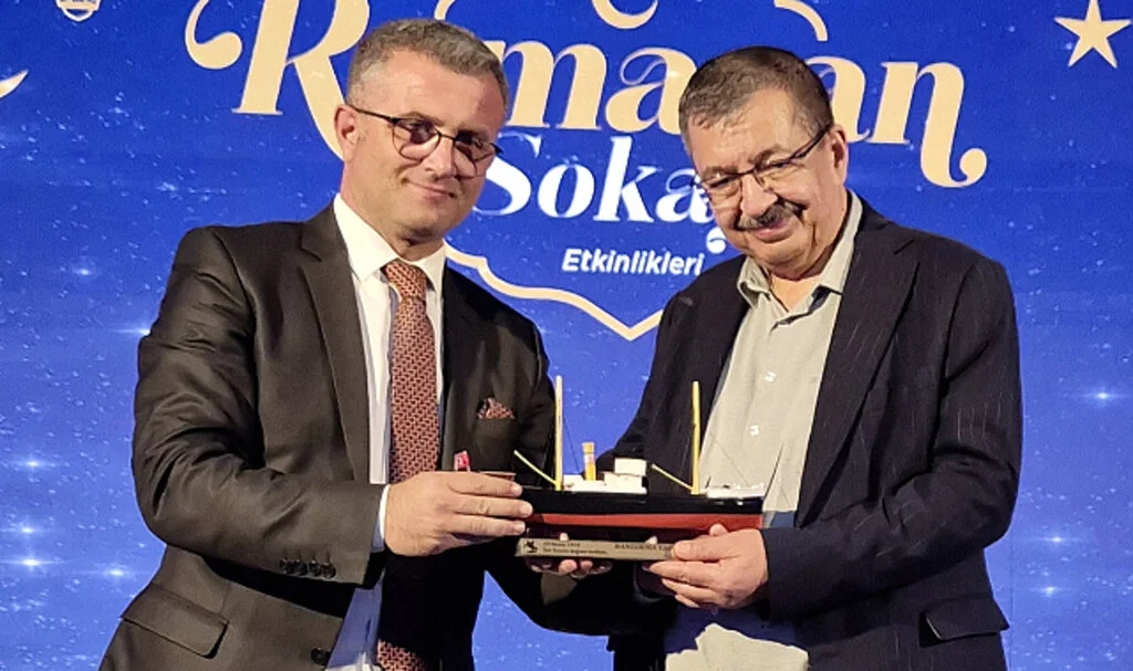 Hayati İnanç Samsun’da Ramazan Sokağı’nda Konuştu