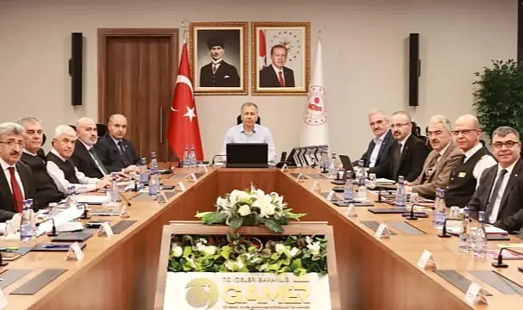İçişleri Bakanlığı’ndan Dev Operasyon! 4 Şirkete El Konuldu