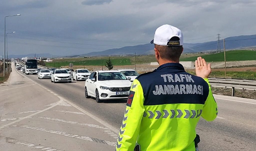 İstanbul-Samsun Kara Yolunda Bayram Yoğunluğu