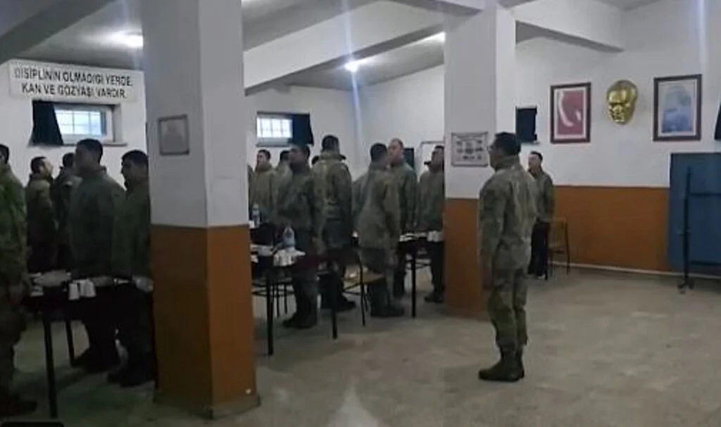Mehmetçik, Ramazan Ayının İlk Sahurunu Yaptı
