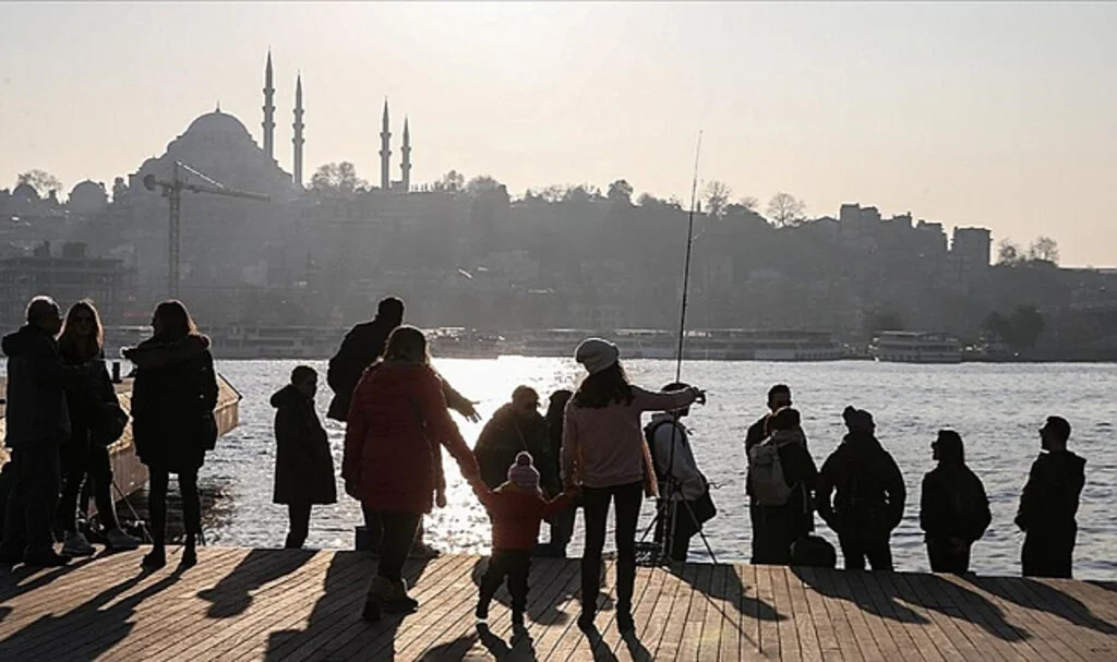 Meteoroloji'den Müjde: Çarşamba'dan Sonra Bahar Havası Başlıyor!