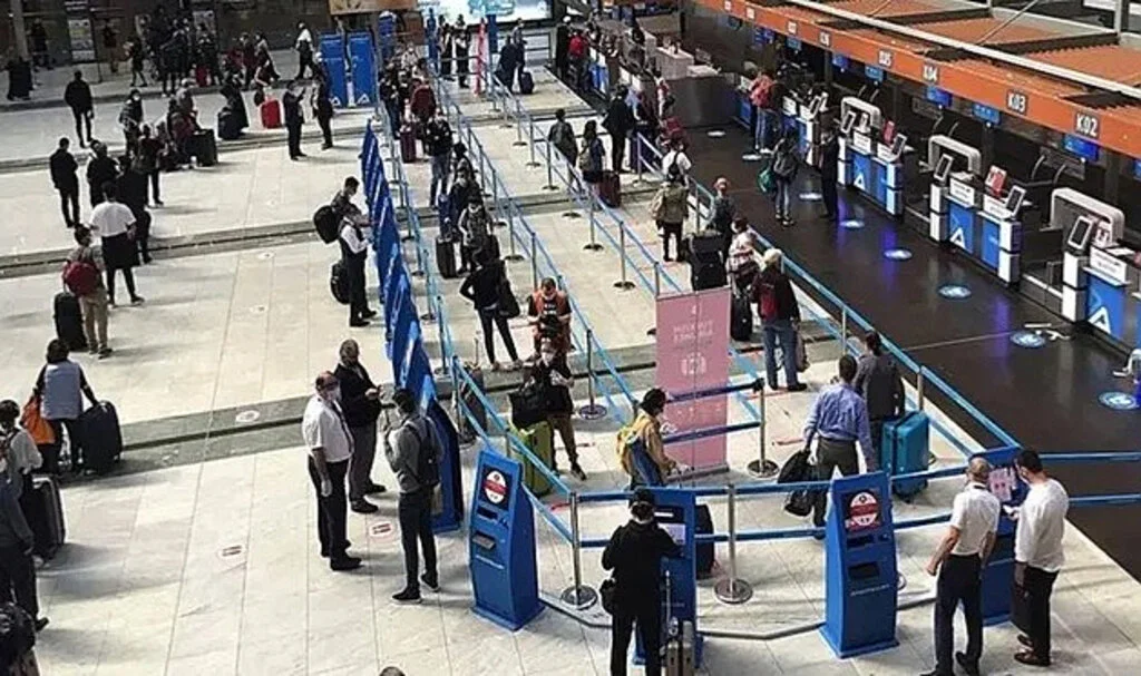 Midesinde 82 Kapsül Uyuşturucu ile Yakalandı!
