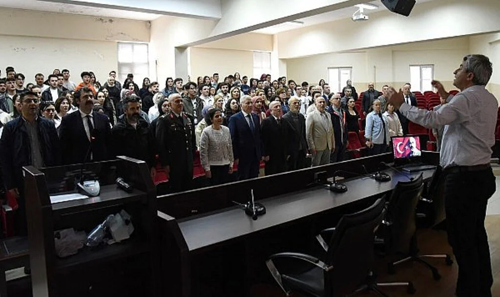 OMÜ’de İstiklal Marşı’nın 104. Yılına Özel Panel