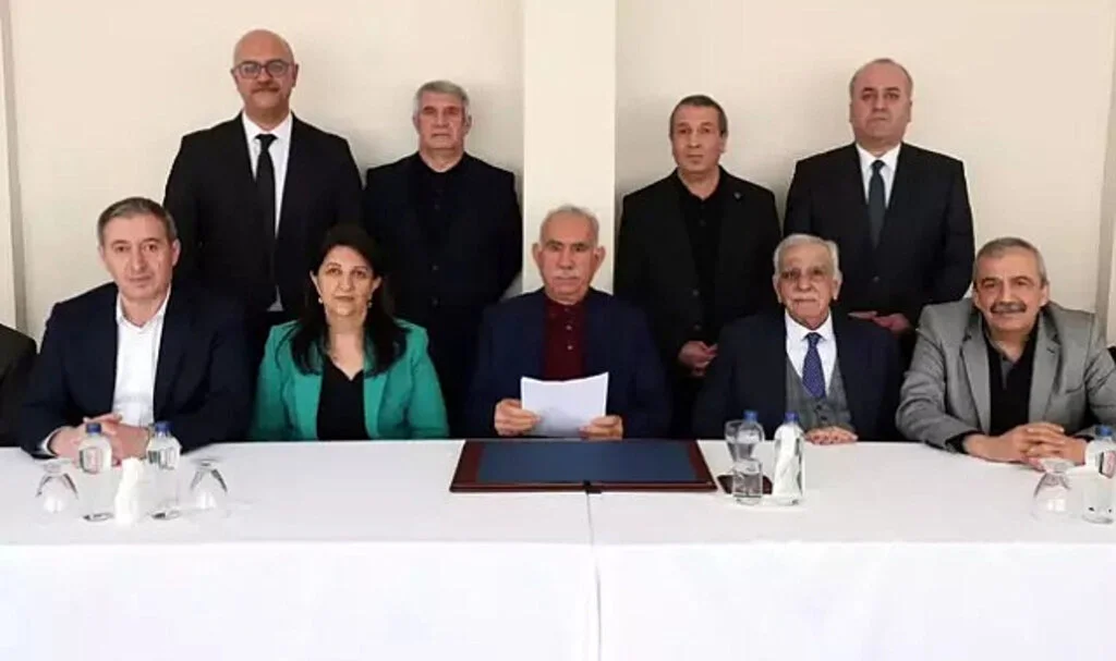 PKK, Abdullah Öcalan’ın Çağrısına Uyacağını Açıkladı