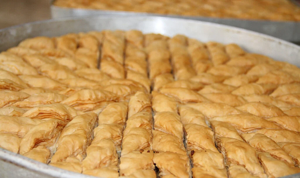 Samsun’da Bayram Tatlısına Yoğun Talep: En Çok Baklava ve Kıvratma Tercih Ediliyor
