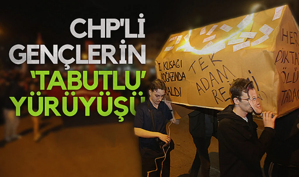 Samsun'da CHP'li Gençlerden Tabutlu Yürüyüş