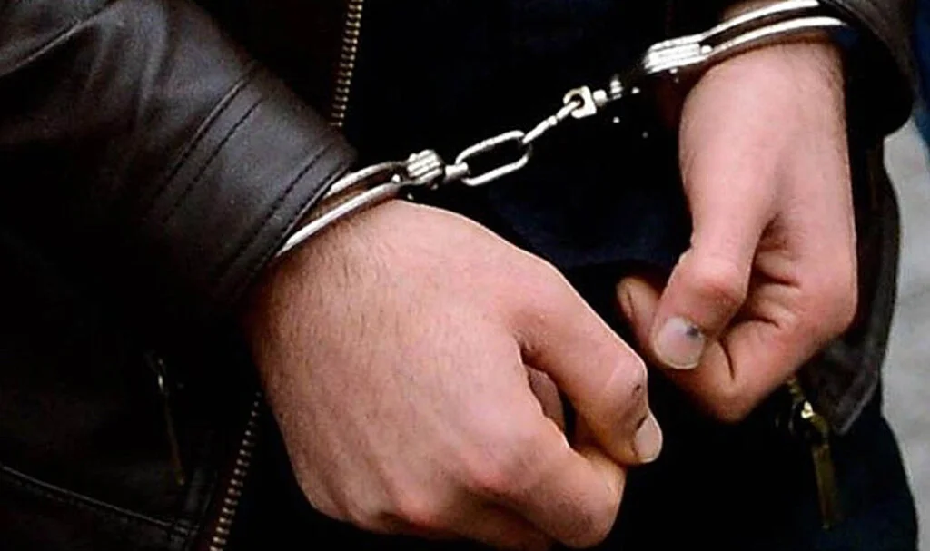 Samsun’da Dolandırıcılık Suçundan Aranan 2 Kişi Yakalandı