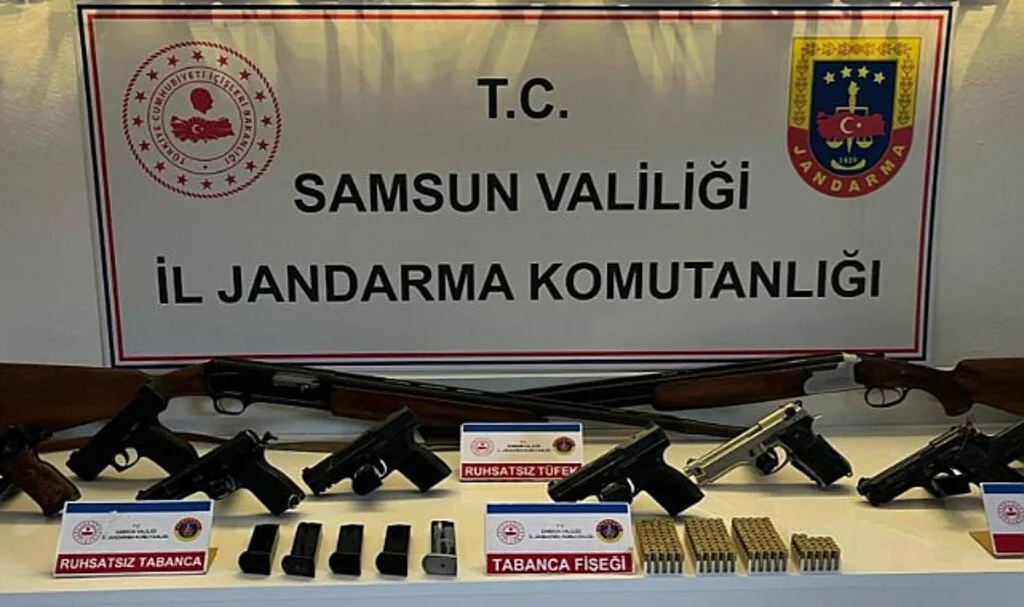 Samsun’da Jandarmadan Kaçak Silah Operasyonu