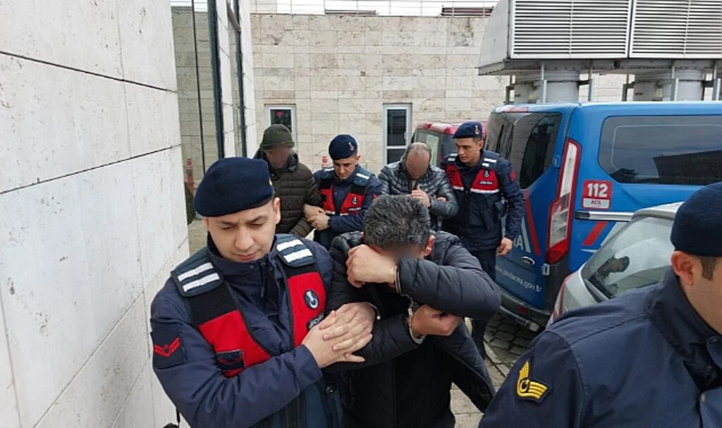 Samsun’da Jandarmadan Tarihi Eser Operasyonu: 3 Gözaltı