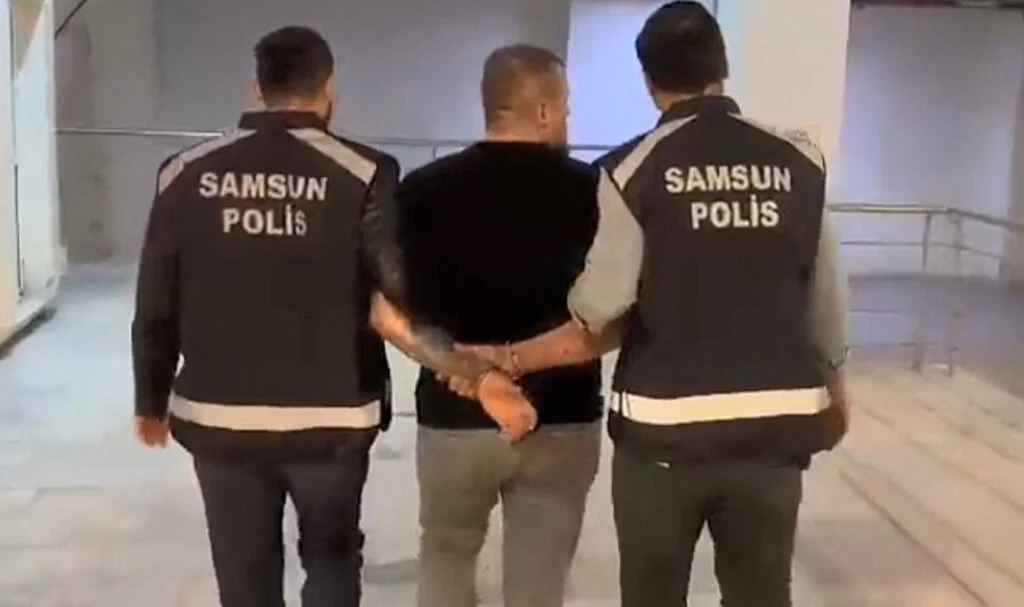 Samsun’da Polis Operasyonu: 2 Firari Yakalandı