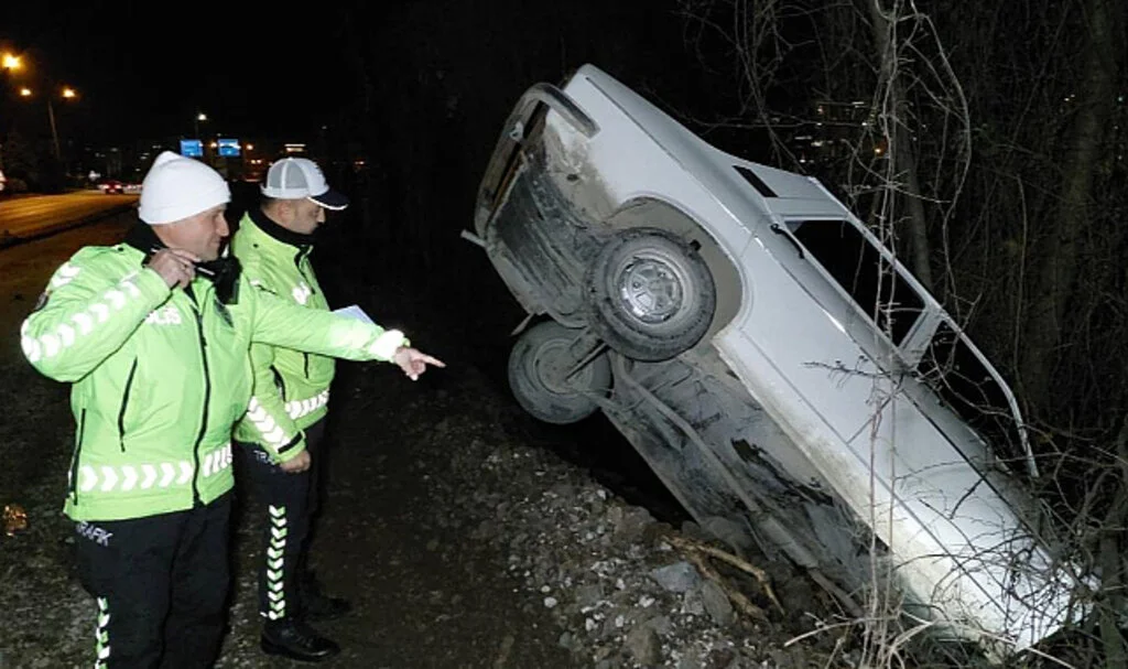 Samsun’da Trafik Kazası: Yaşlı Sürücü Yaralandı