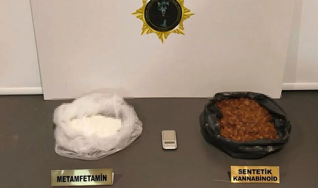 Samsun’da Uyuşturucu Operasyonu! 5 Kişi Gözaltına Alındı