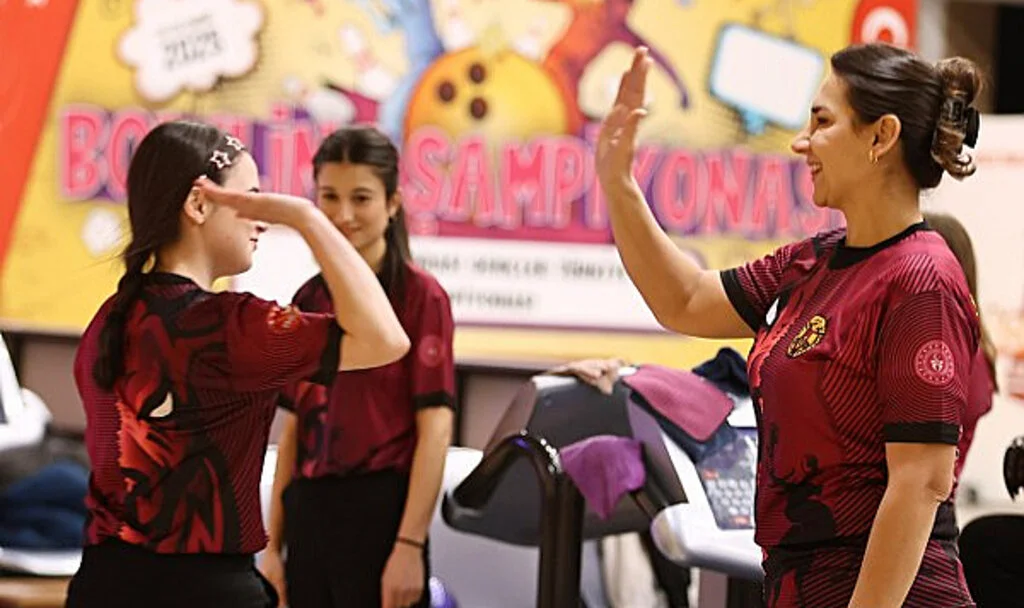 Samsunlu Gençler Bowlingde Avrupa Zirvesini Hedefliyor