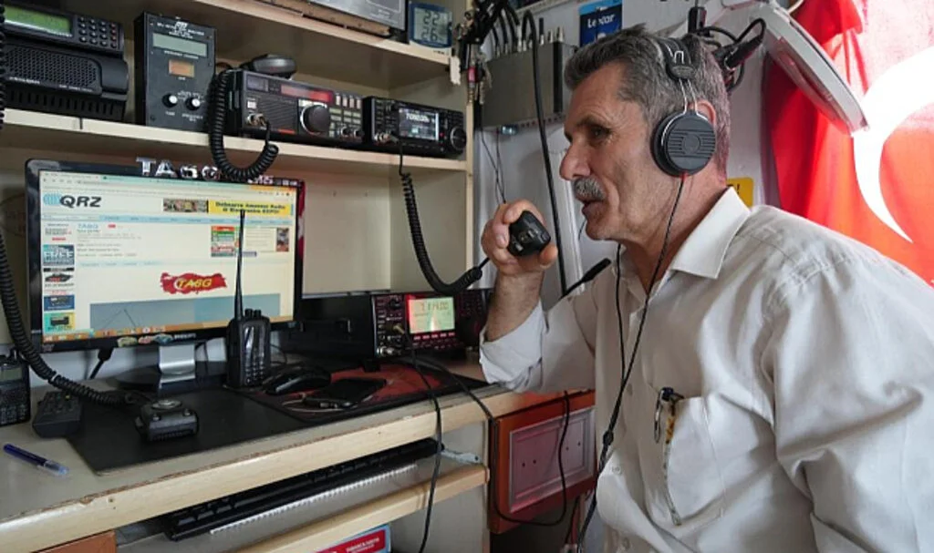 Samsunlu Radyo Amatörü 180 Ülke ile Haberleşiyor!