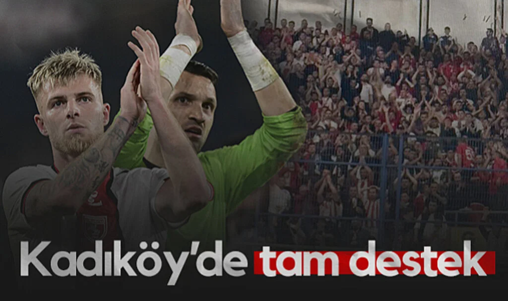Samsunspor Taraftarı Kadıköy’de Takımını Yalnız Bırakmadı!