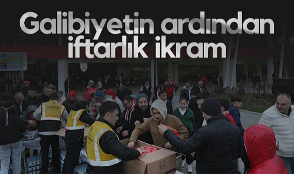Samsunspor Taraftarına Maç Sonrası İftarlık İkram