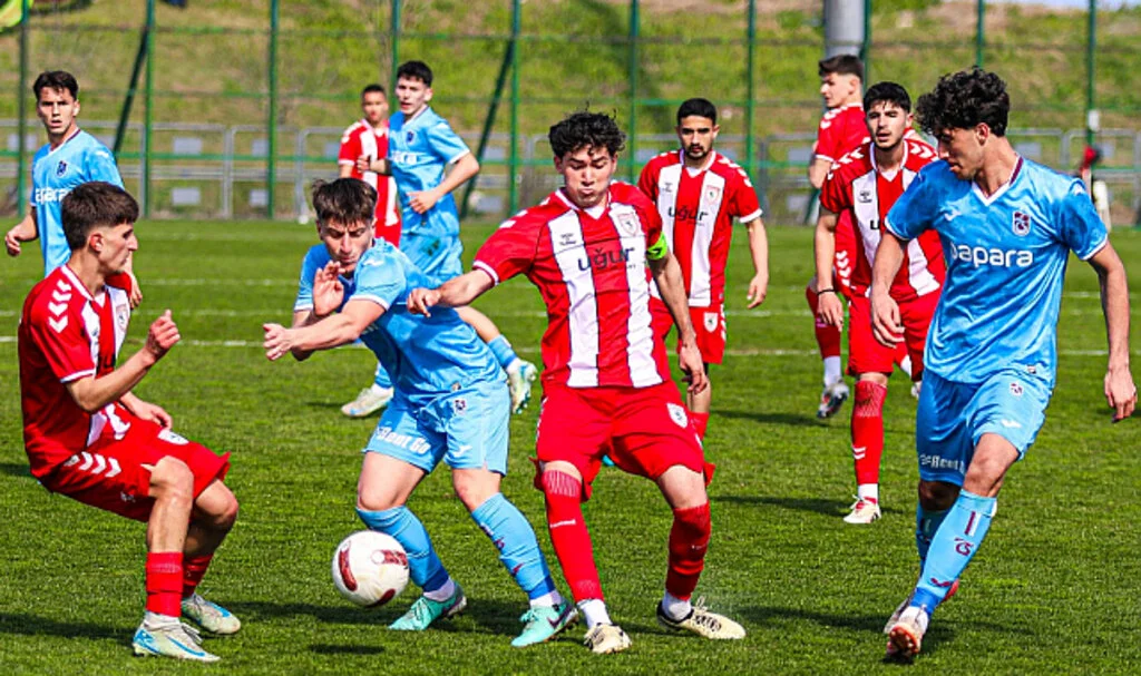 Samsunspor U19 ve U17 Takımları Haftayı Puan Alamadan Kapattı