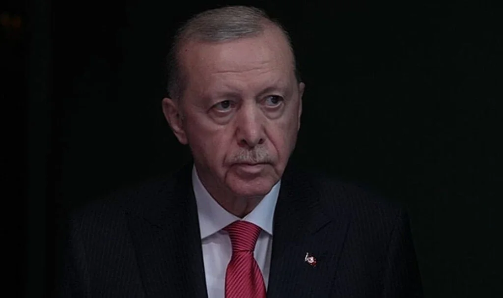 "Sen Aslında Kendine Darbe Yaptın!" AK Parti’li İsimden Erdoğan’a Eleştiri