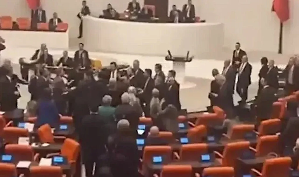 TBMM’de İmamoğlu Gerginliği! Ortalık Fena Karıştı